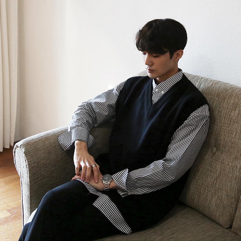 OH Classic Regular Fit Knit Vest