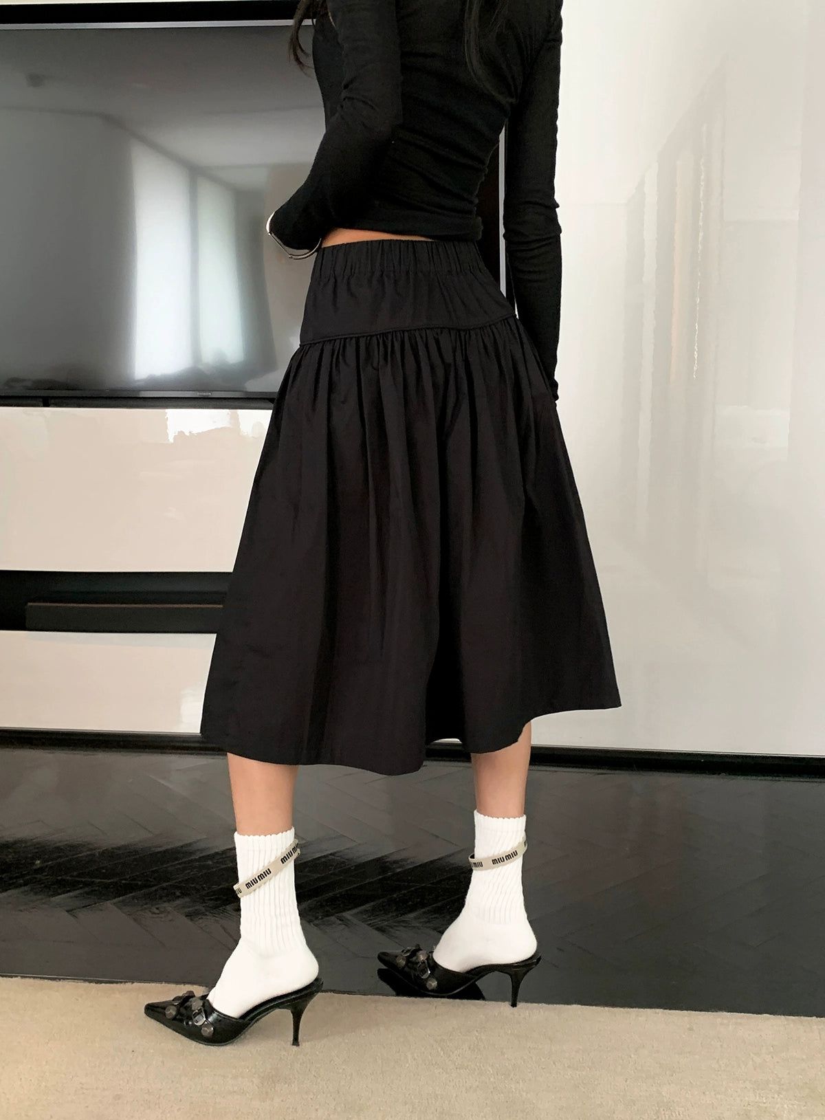 Ace Plain Pleated Mid-Length Skirt-korean-fashion-Skirt-Ace's Closet-OH Garments