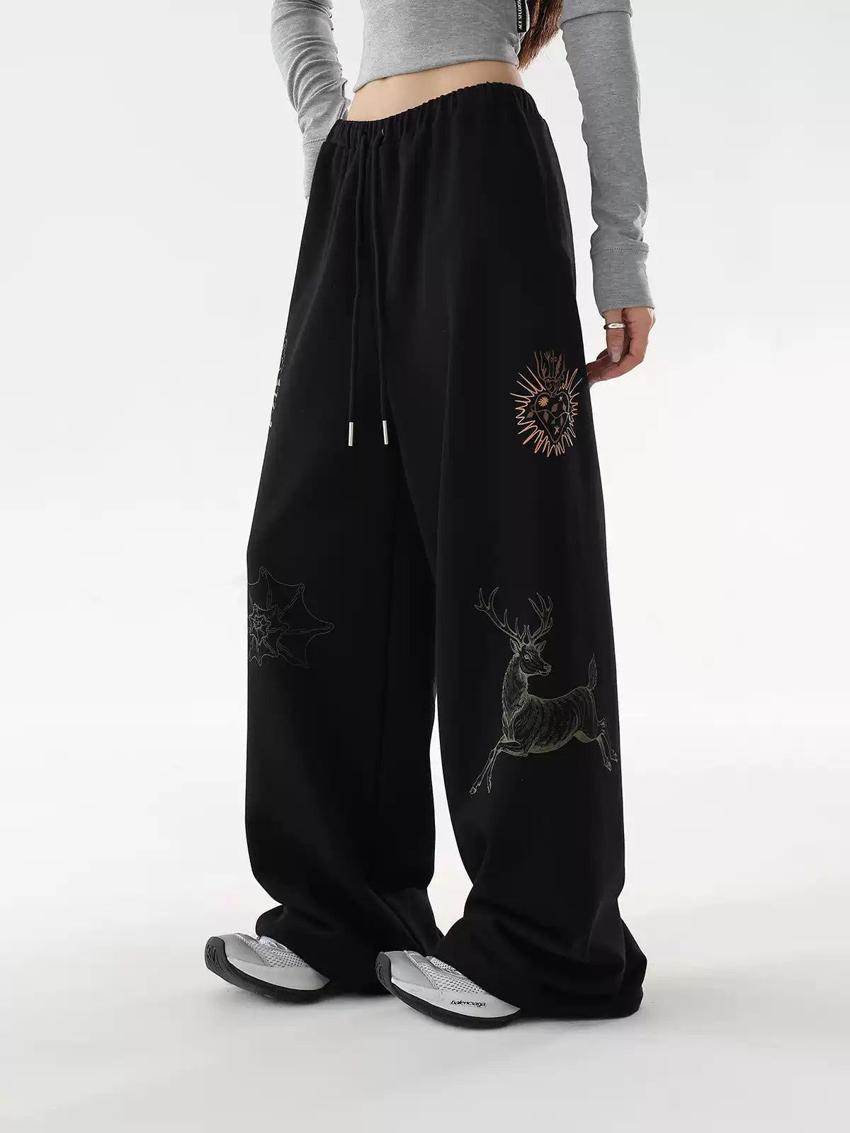 Ace Scattered Graphic Print Sweatpants-korean-fashion-Pants-Ace's Closet-OH Garments