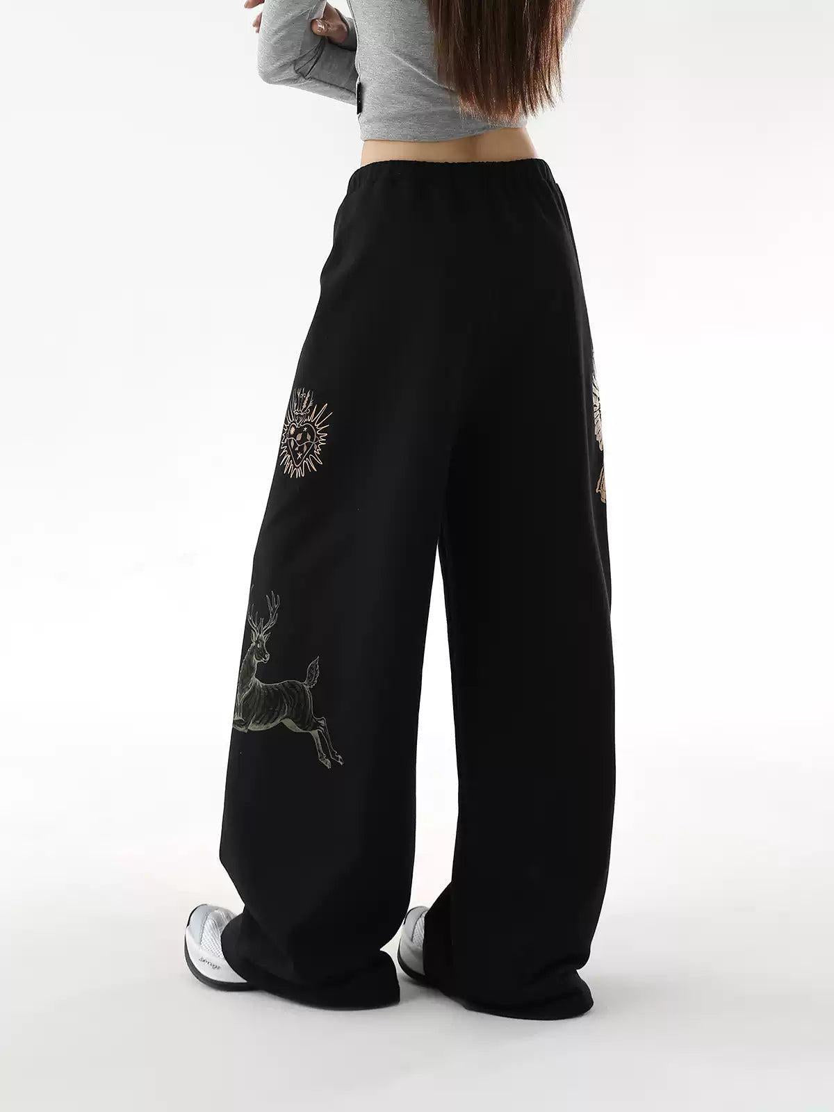 Ace Scattered Graphic Print Sweatpants-korean-fashion-Pants-Ace's Closet-OH Garments