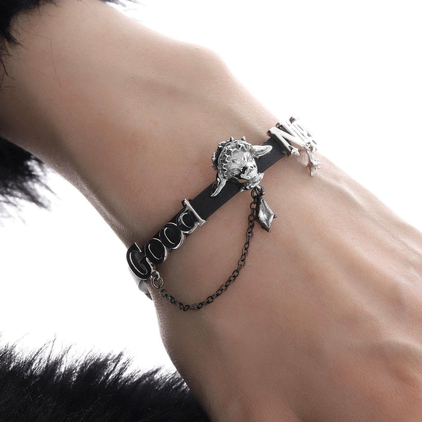 Apom Animal Head PU Leather Bracelet-korean-fashion-Bracelet-Apom's Closet-OH Garments