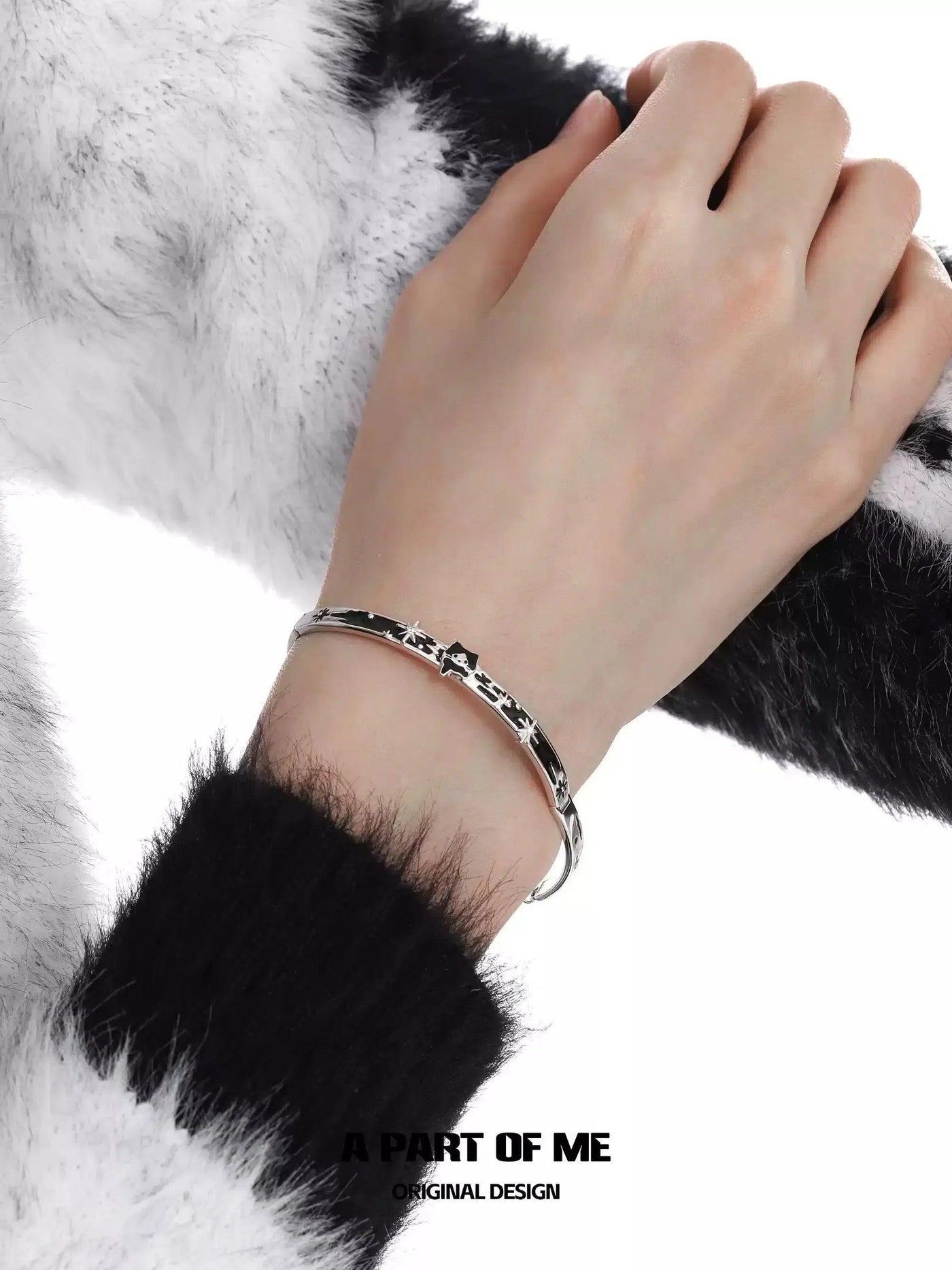 Apom Snow Kitten Bracelet-korean-fashion-Bracelet-Apom's Closet-OH Garments