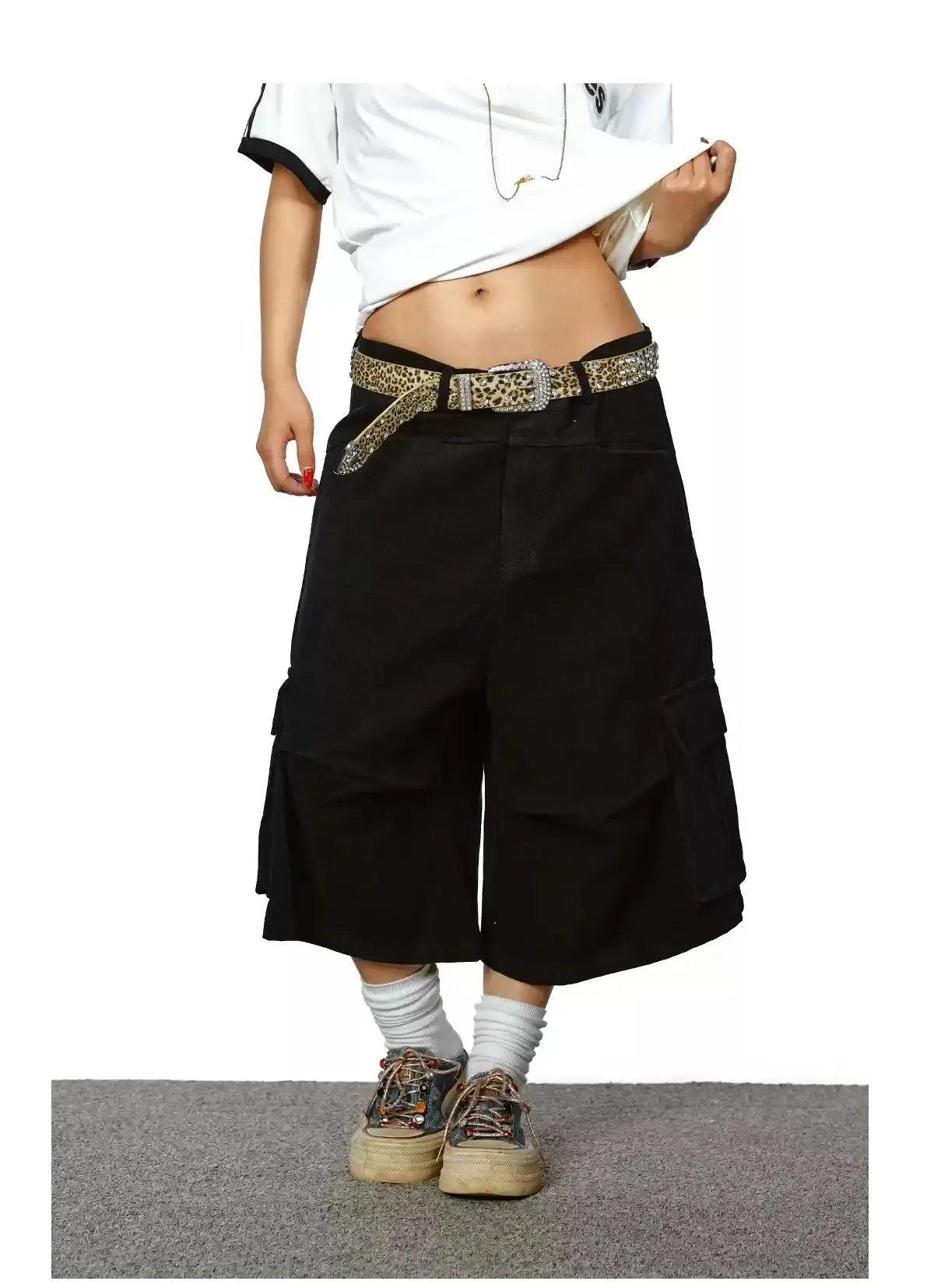 BB Big Pocket Pleated Cargo Shorts-korean-fashion-Shorts-BB's Closet-OH Garments