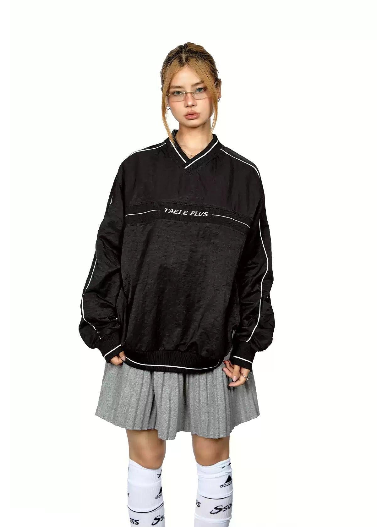 BB Contrast Piping Print V-Neck Crewneck-korean-fashion-T-Shirt-BB's Closet-OH Garments