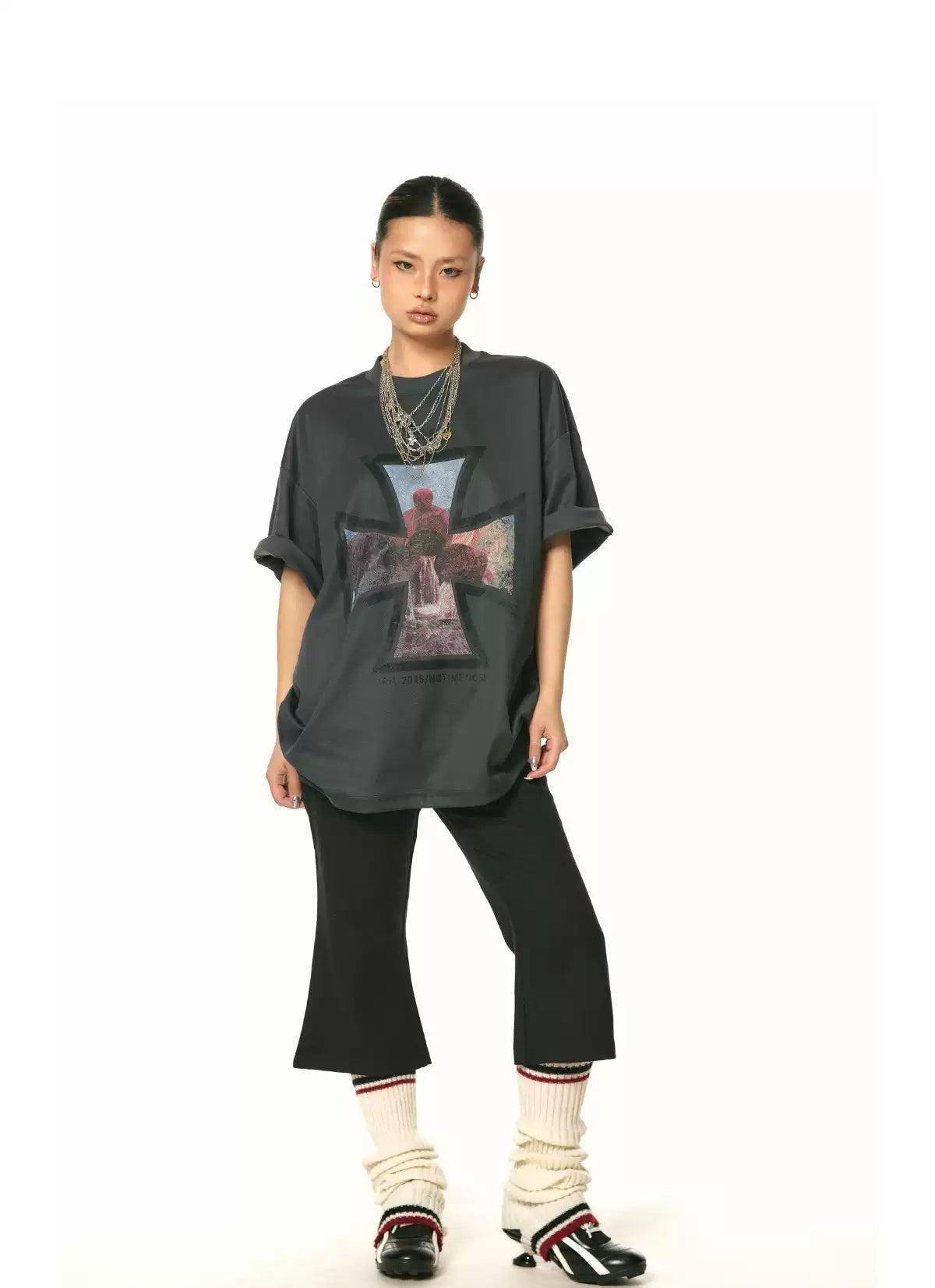BB Faded Cross Graphic T-Shirt-korean-fashion-T-Shirt-BB's Closet-OH Garments
