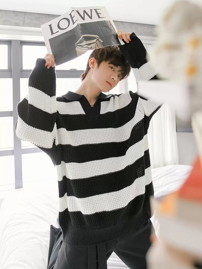 Chuan B&W Striped Knit Polo-korean-fashion-Polo-Chuan's Closet-OH Garments