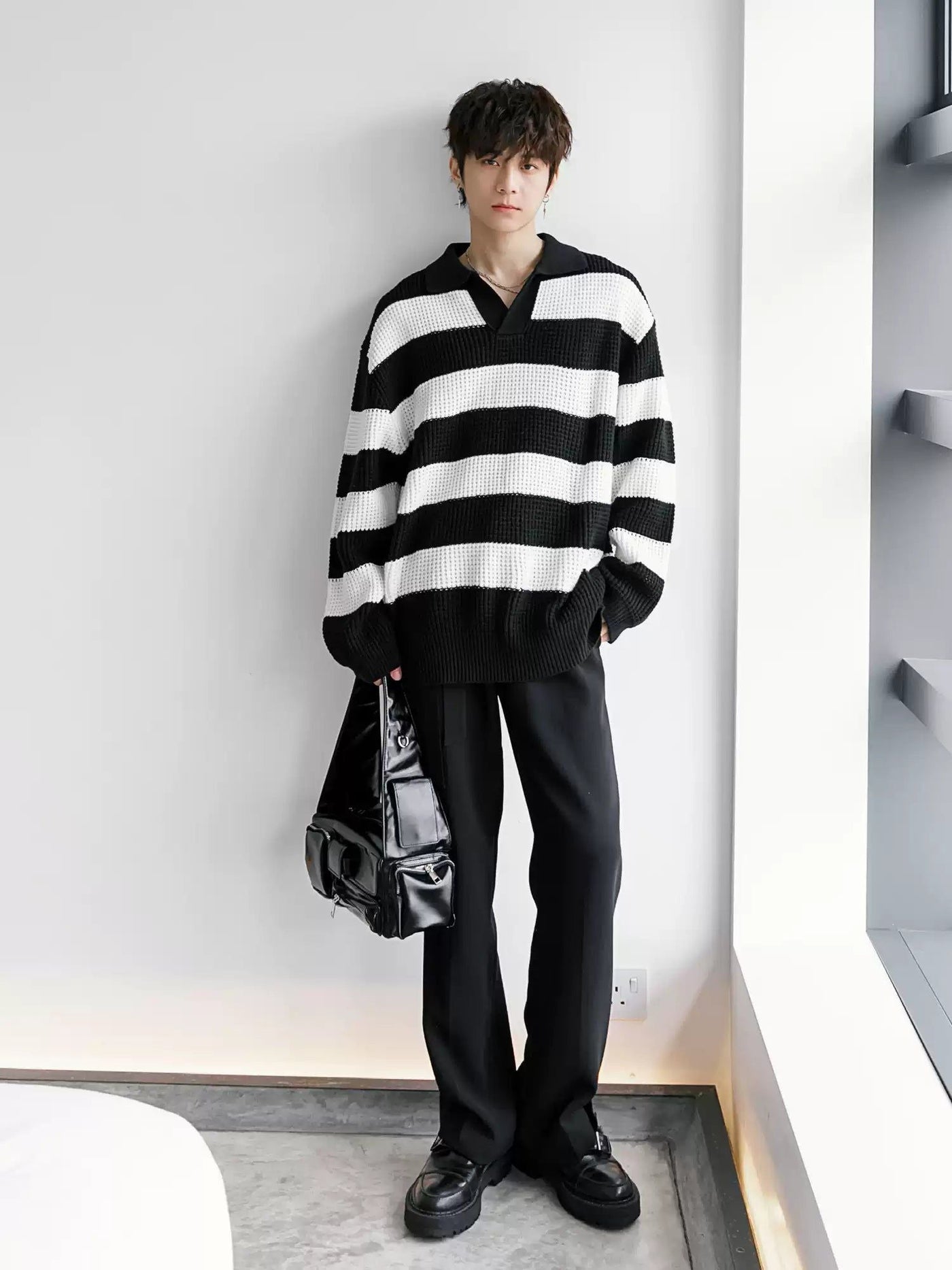 Chuan B&W Striped Knit Polo-korean-fashion-Polo-Chuan's Closet-OH Garments