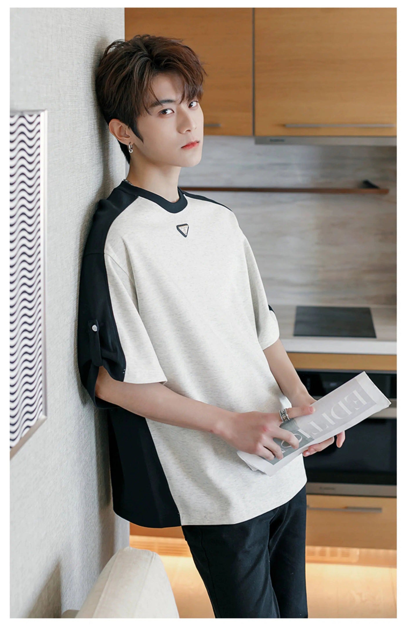 Chuan Color Blocked Half-Sleeve T-Shirt-korean-fashion-T-Shirt-Chuan's Closet-OH Garments