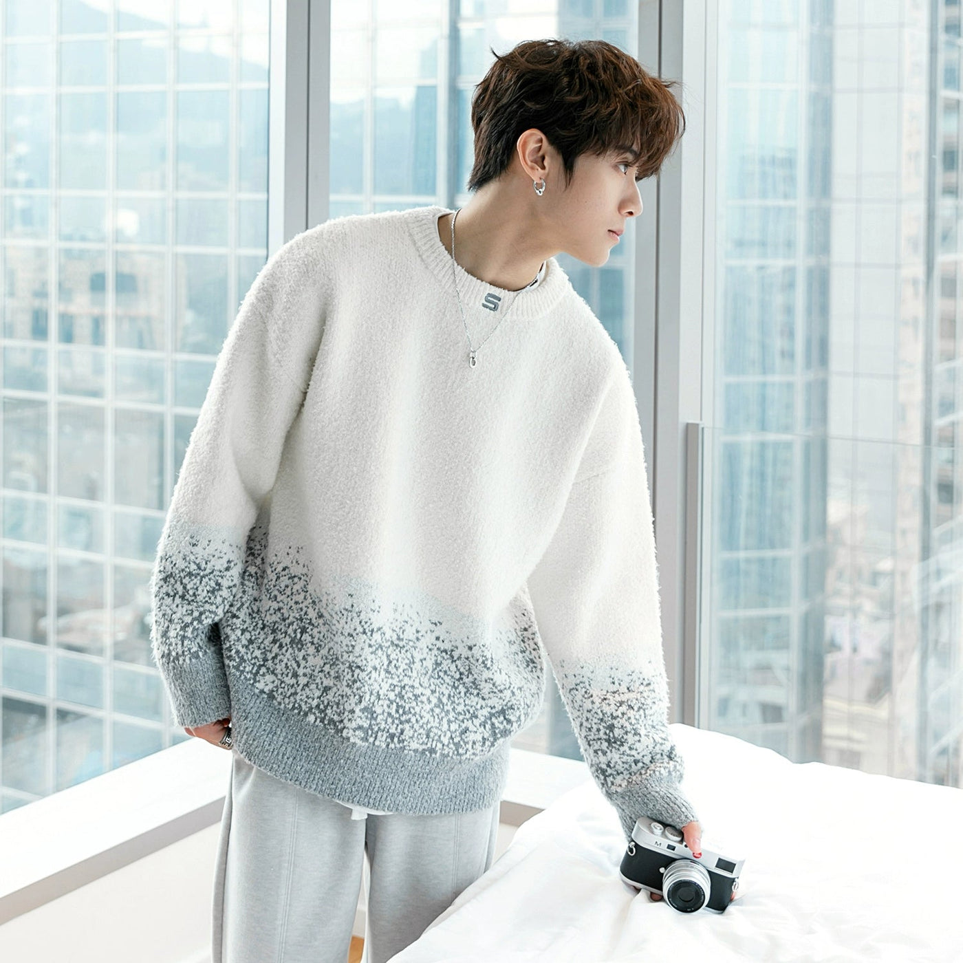 Chuan Gradient Bliss Sweater-korean-fashion-Sweater-Chuan's Closet-OH Garments