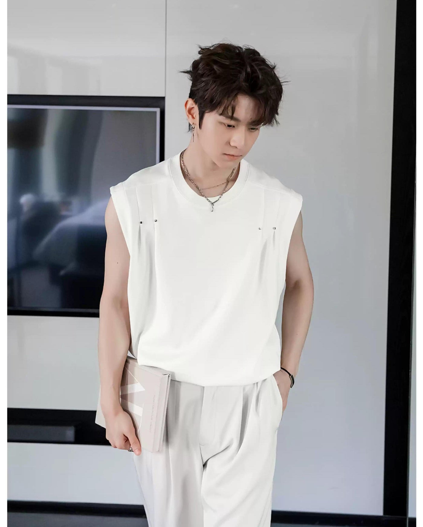 Chuan Sleek Pleated Rivet Tank Top-korean-fashion-Tank Top-Chuan's Closet-OH Garments
