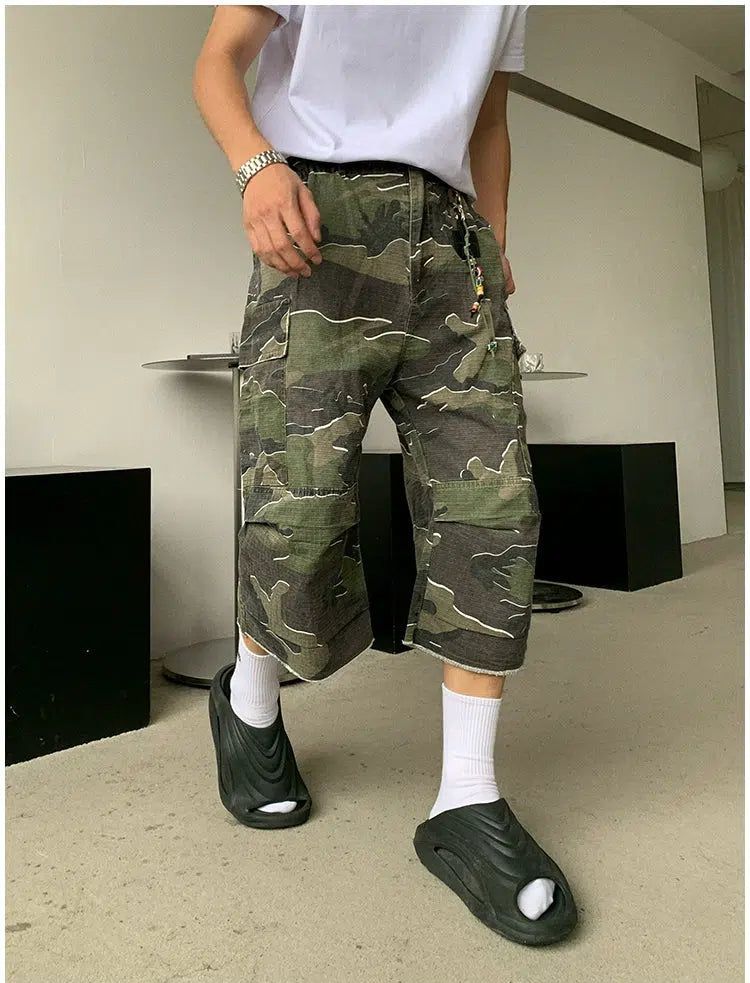 Holo Frayed Camouflage Denim Shorts-korean-fashion-Shorts-Holo's Closet-OH Garments
