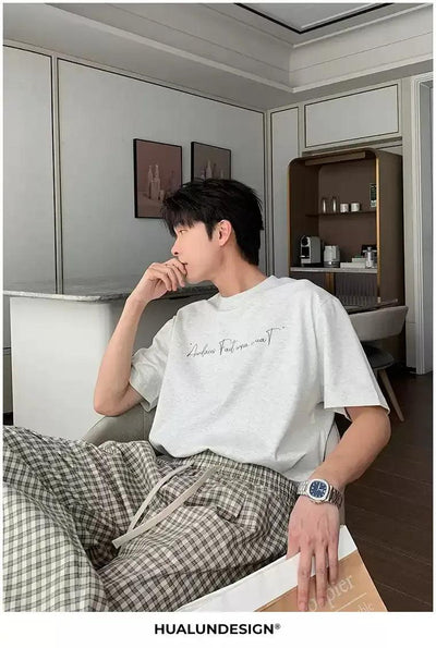 Hua Cursive Letters Print T-Shirt-korean-fashion-T-Shirt-Hua's Closet-OH Garments