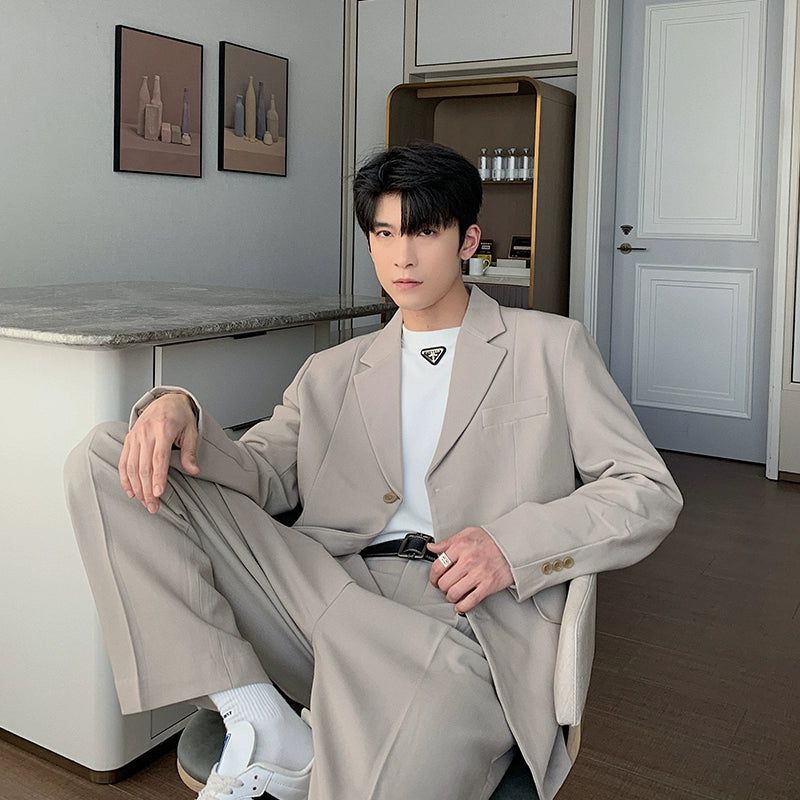 Hua's Closet | Shop Men's Street Fashion From Asia OH Garments