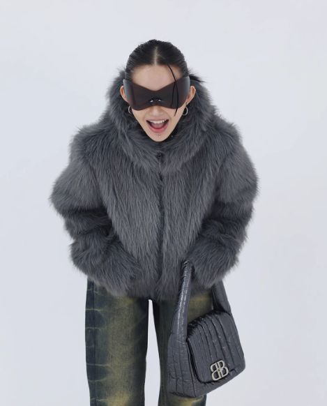 Kei Hooded and Zipped Faux Fur Jacket-korean-fashion-Jacket-Kei's Closet-OH Garments