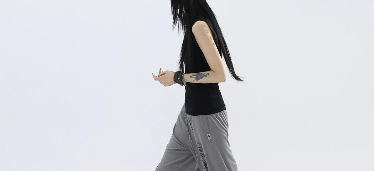 Kei Structured Printed Drape Sweatpants-korean-fashion-Pants-Kei's Closet-OH Garments