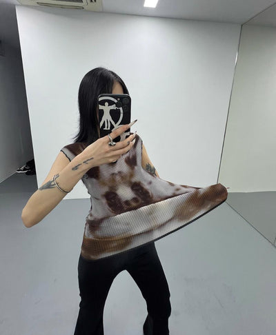 Kei Textured Graphic Print Sleeveless Blouse-korean-fashion-Blouse-Kei's Closet-OH Garments