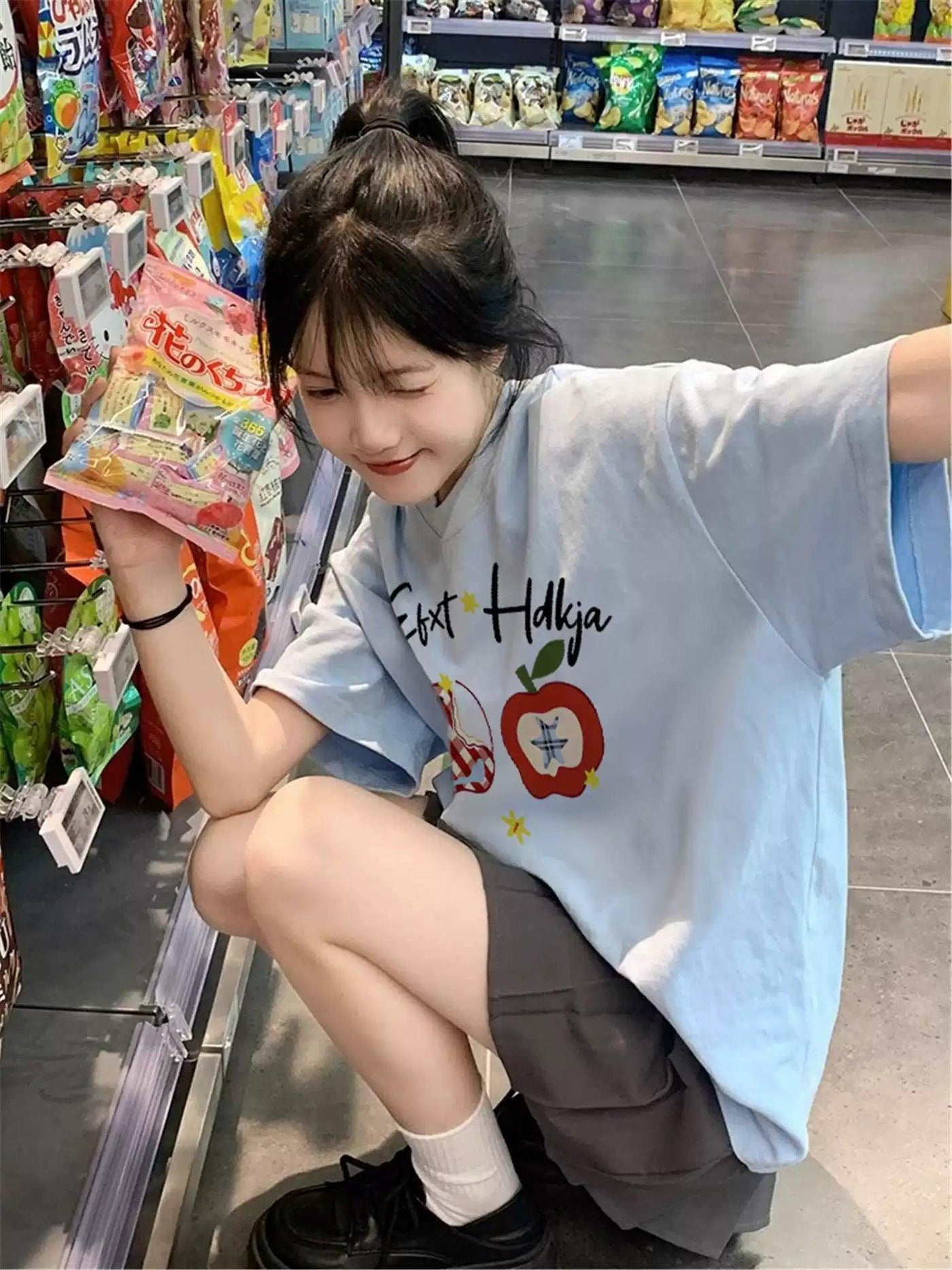 Mina Apple Graphic Print T-Shirt-korean-fashion-T-Shirt-Mina's Closet-OH Garments