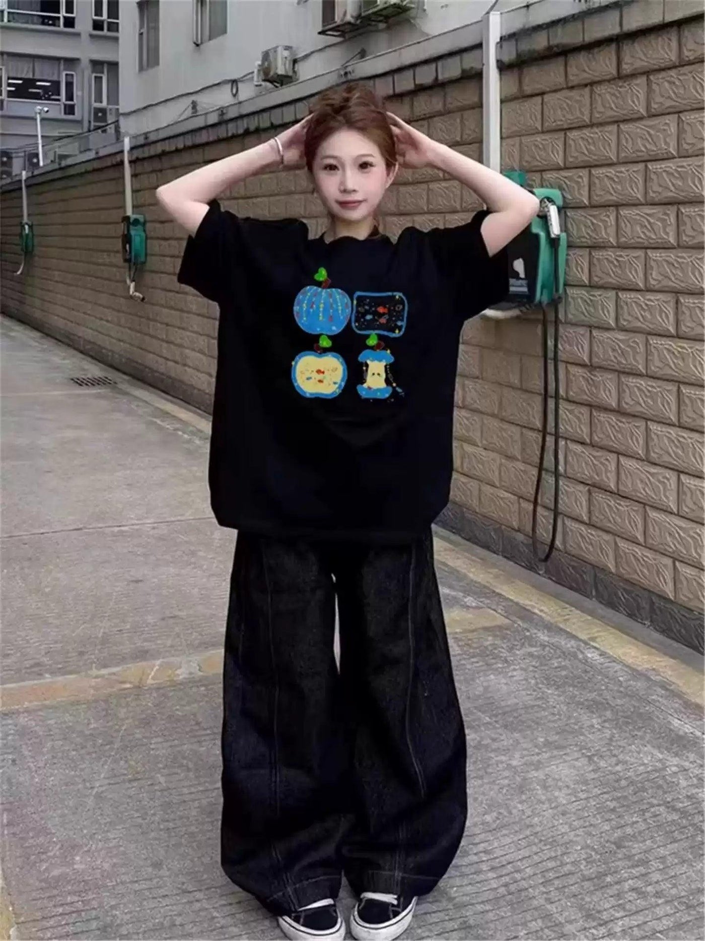 Mina Apple Graphic Print T-Shirt-korean-fashion-T-Shirt-Mina's Closet-OH Garments