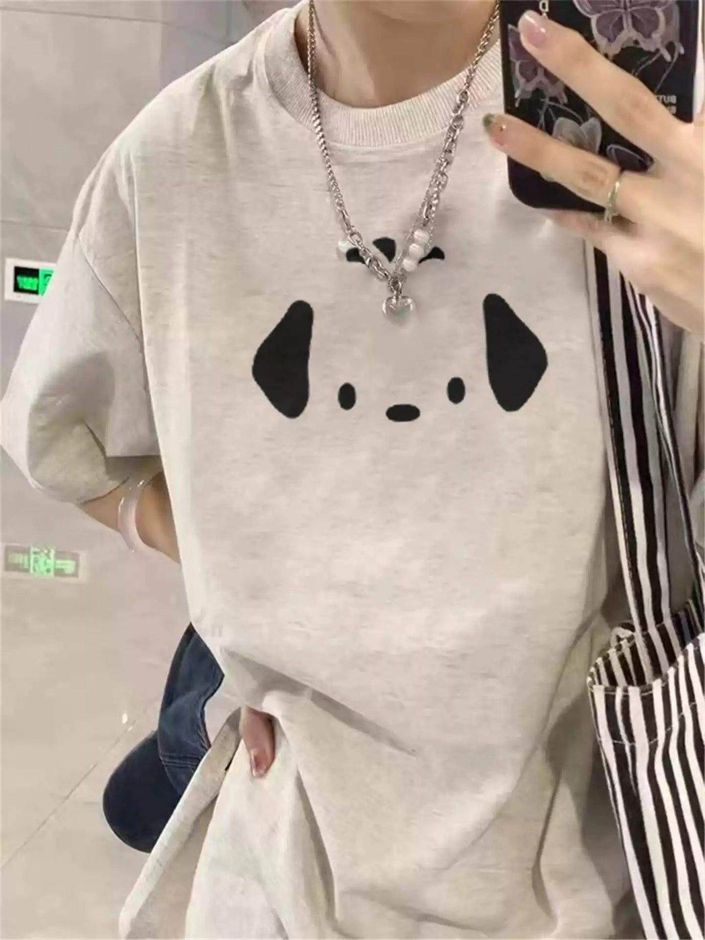 Mina Dog Icon Graphic T-Shirt-korean-fashion-T-Shirt-Mina's Closet-OH Garments