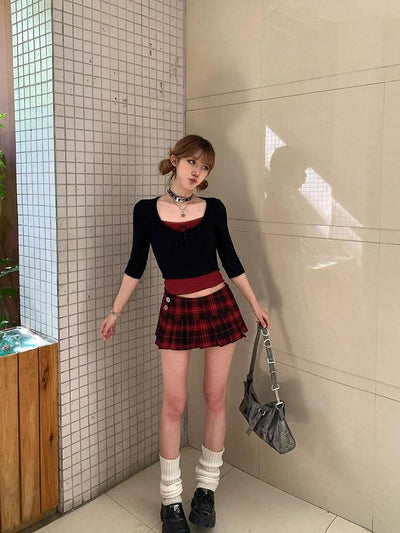 Mina Plaid Pleats Buttoned Skirt-korean-fashion-Skirt-Mina's Closet-OH Garments