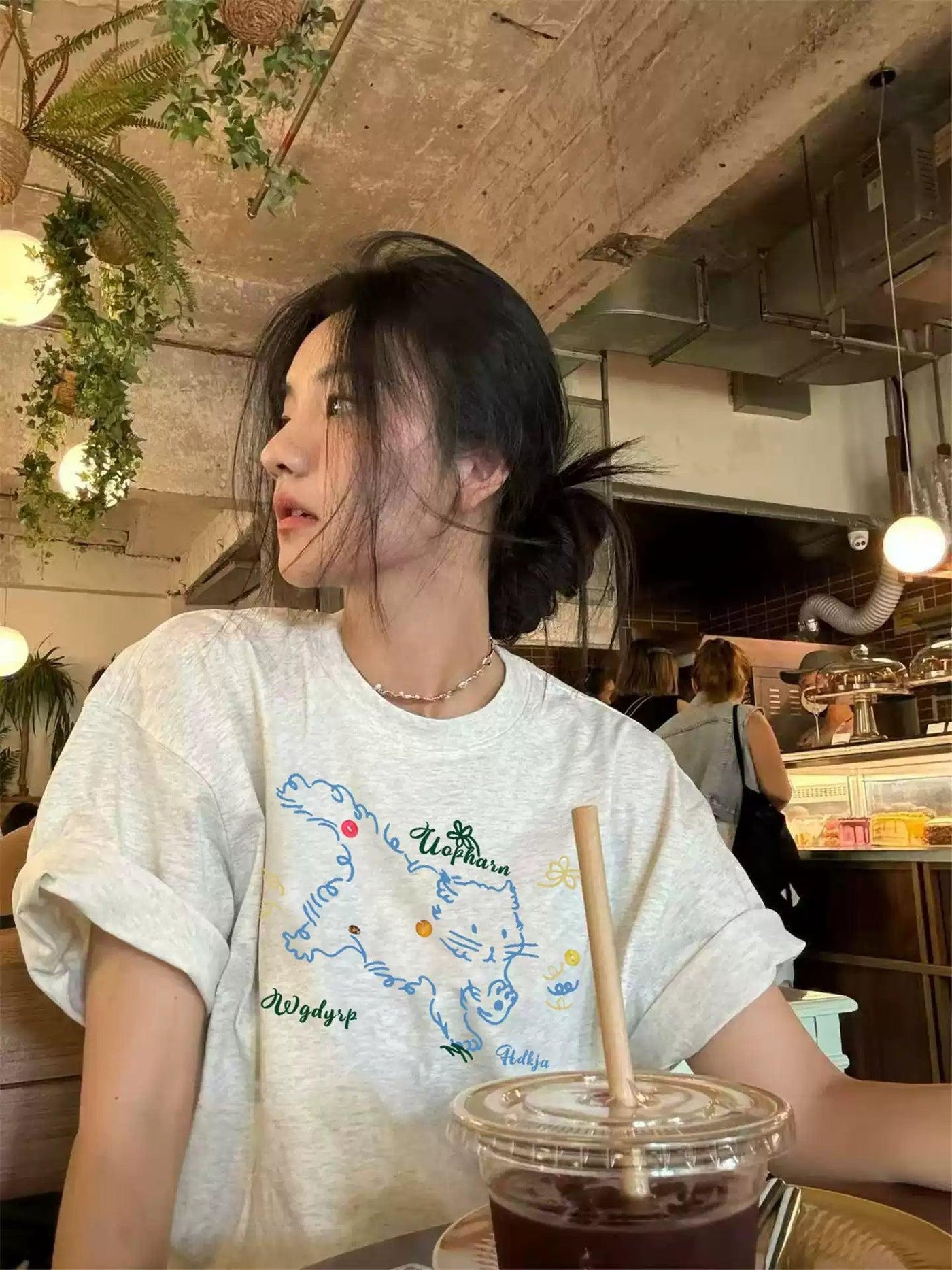 Mina Sketch Cat Graphic T-Shirt-korean-fashion-T-Shirt-Mina's Closet-OH Garments