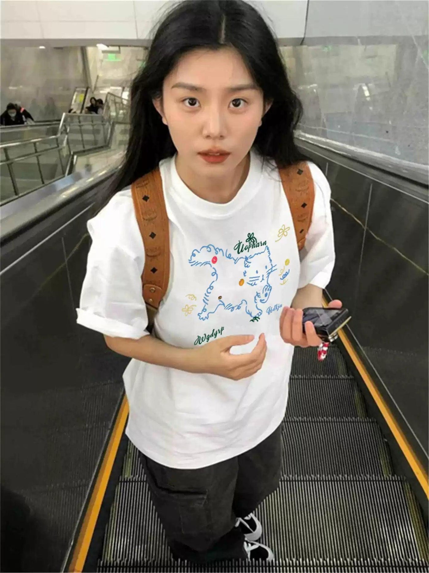 Mina Sketch Cat Graphic T-Shirt-korean-fashion-T-Shirt-Mina's Closet-OH Garments