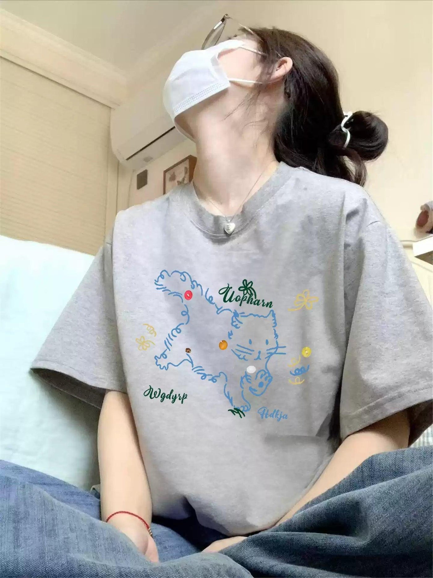 Mina Sketch Cat Graphic T-Shirt-korean-fashion-T-Shirt-Mina's Closet-OH Garments