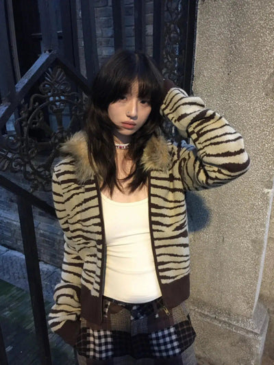 Mina Zebra Pattern Fur Trim Hood Sweater-korean-fashion-Sweater-Mina's Closet-OH Garments