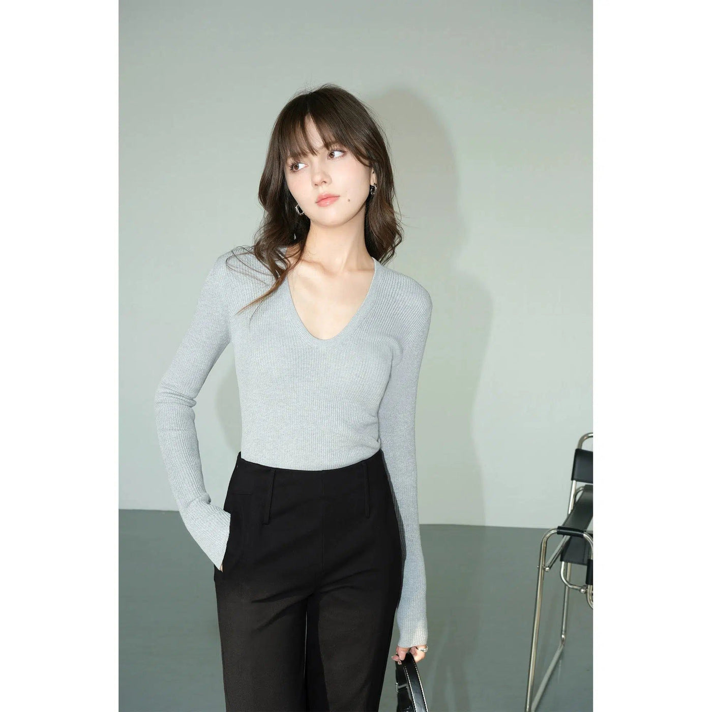 Neva Basic Lined Knit V-Neck Long Sleeve T-Shirt-korean-fashion-T-Shirt-Neva's Closet-OH Garments