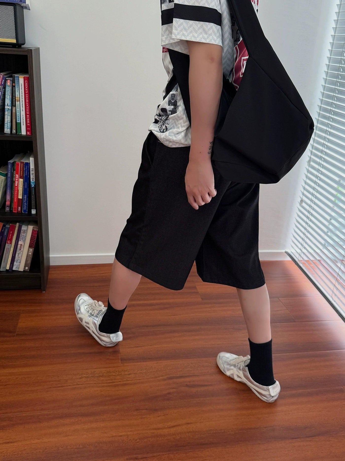 Nine Casual Pleated Shorts-korean-fashion-Shorts-Nine's Closet-OH Garments