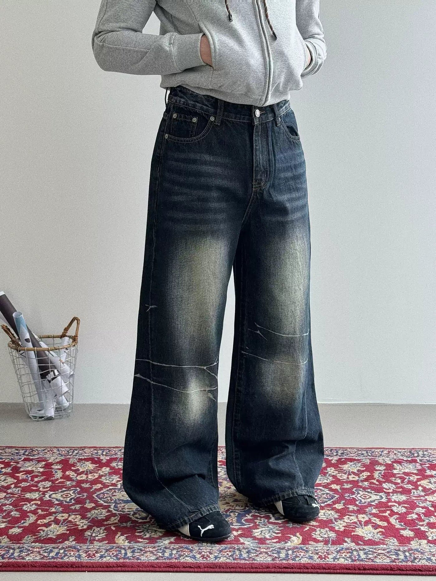 Nine Distressed Fade Effect Jeans-korean-fashion-Jeans-Nine's Closet-OH Garments