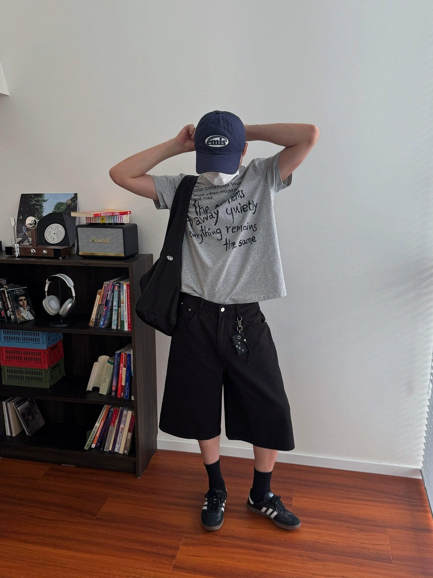 Nine Essential Mid-Length Denim Shorts-korean-fashion-Shorts-Nine's Closet-OH Garments