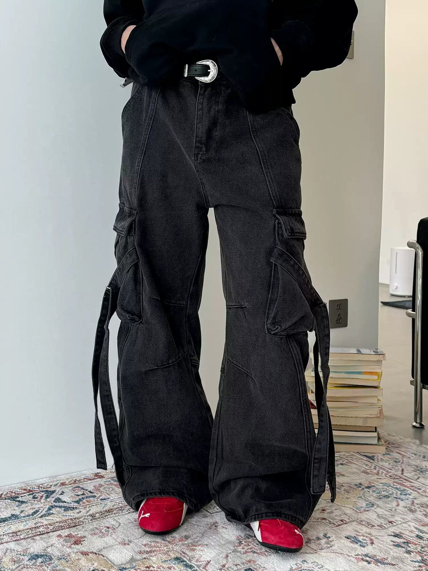 Nine Heavy Multi-Pocket Strap Cargo Pants-korean-fashion-Pants-Nine's Closet-OH Garments