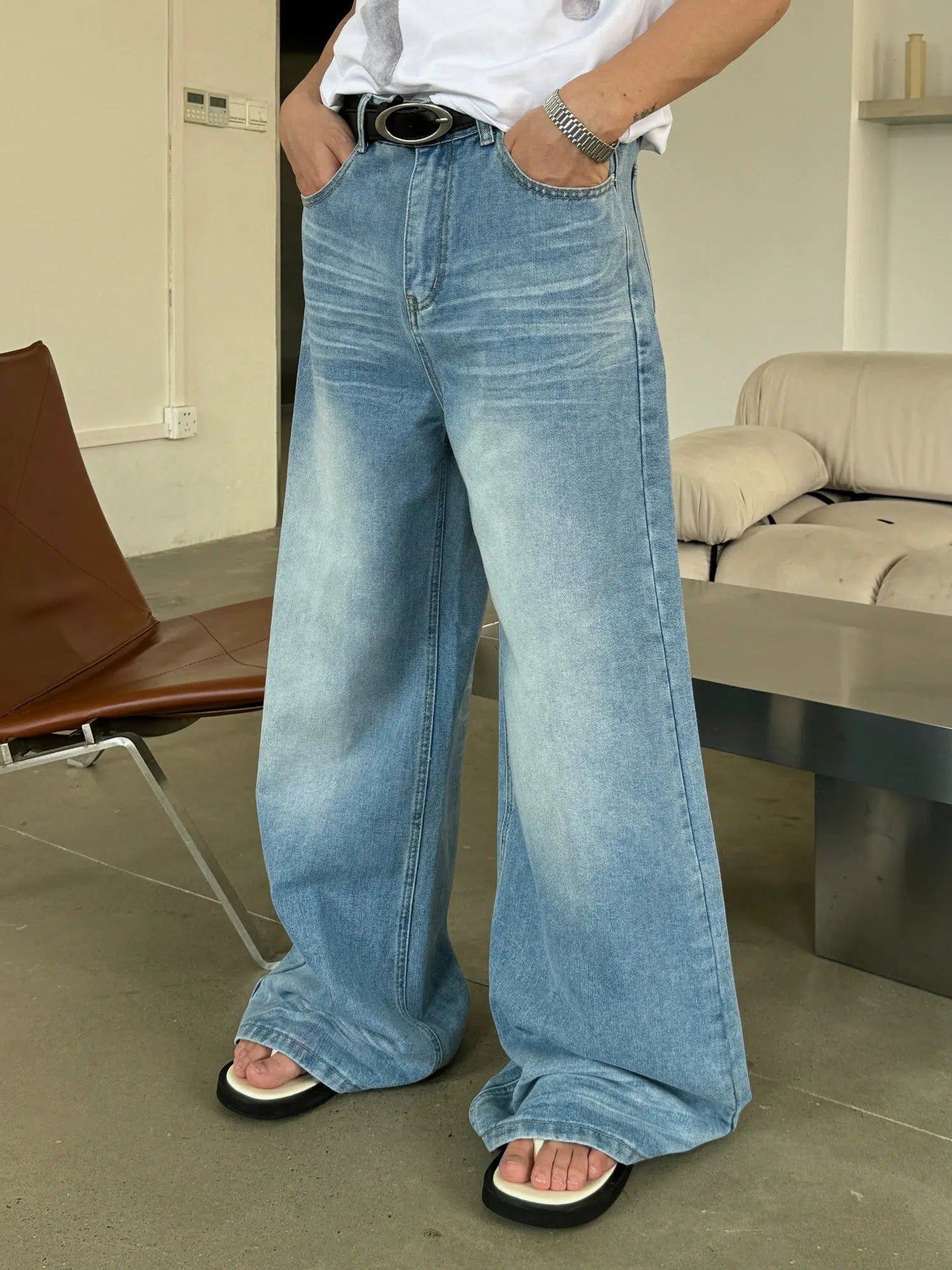 Nine Light Washed Effect Jeans-korean-fashion-Jeans-Nine's Closet-OH Garments