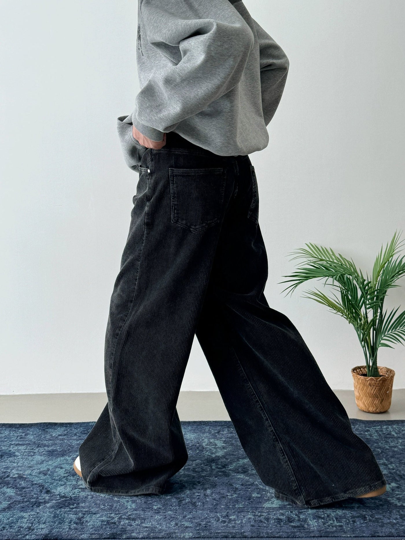 Nine Loose Fit Corduroy Pants-korean-fashion-Pants-Nine's Closet-OH Garments