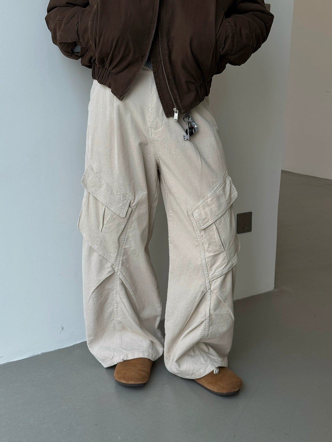 Nine Pleated Corduroy Cargo Pants-korean-fashion-Pants-Nine's Closet-OH Garments