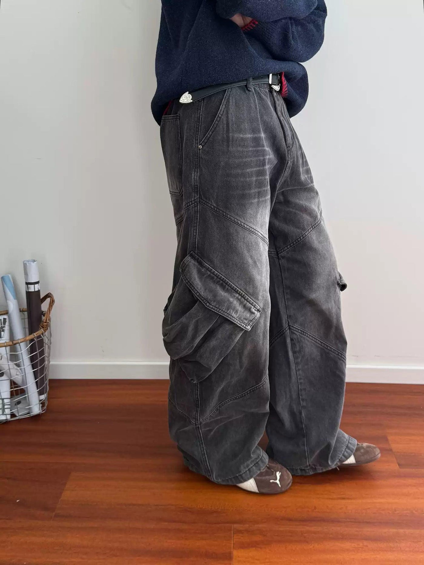 Nine Side Pockets Faded Cargo Jeans-korean-fashion-Jeans-Nine's Closet-OH Garments