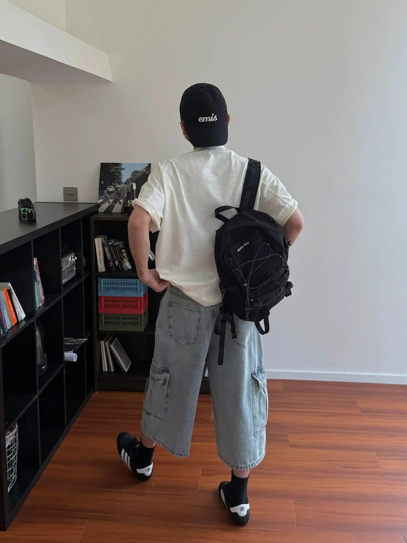 Nine Washed Big Pocket Cargo Denim Shorts-korean-fashion-Shorts-Nine's Closet-OH Garments