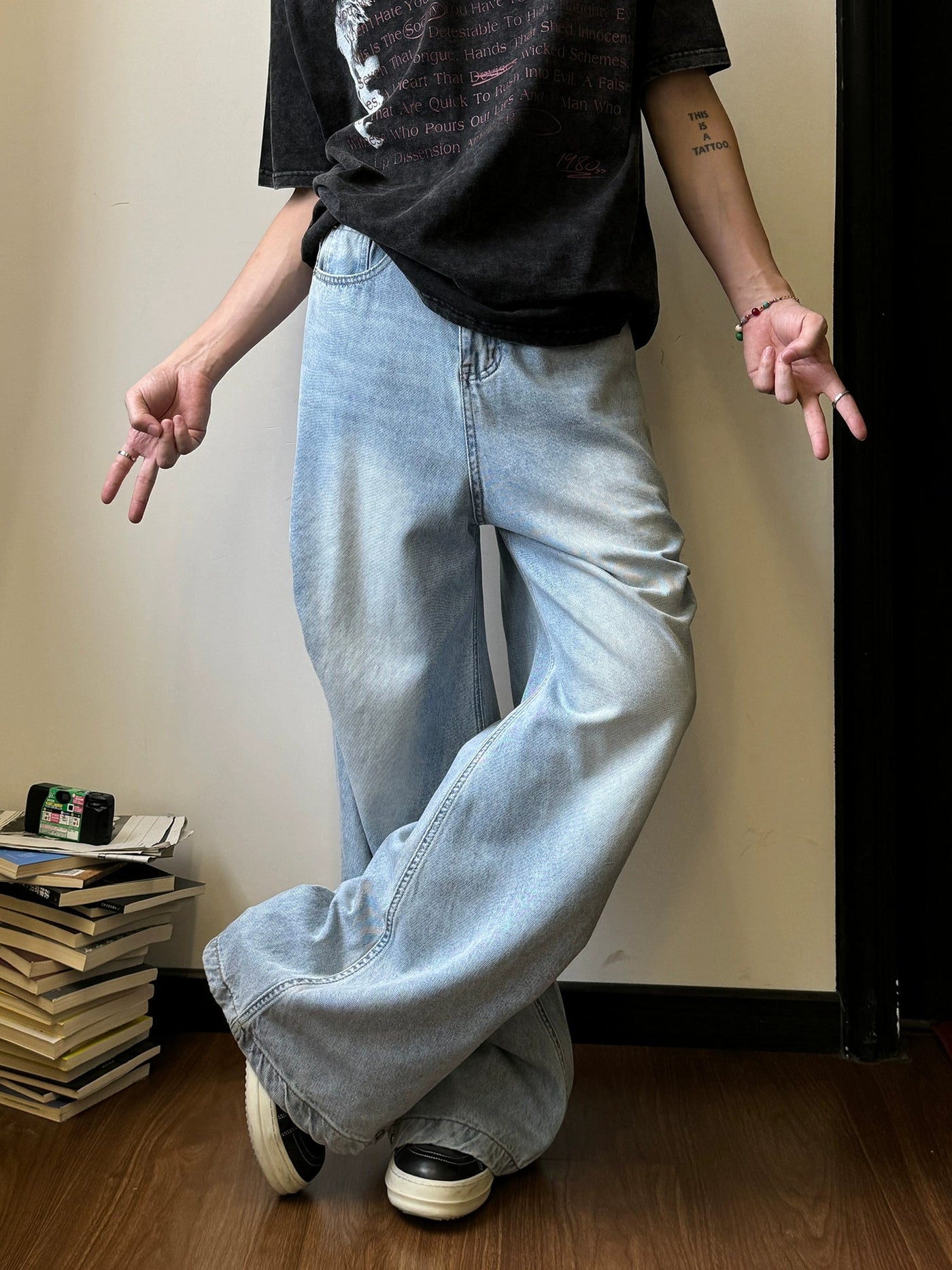 Nine Washed Side Pleats Straight Jeans-korean-fashion-Jeans-Nine's Closet-OH Garments