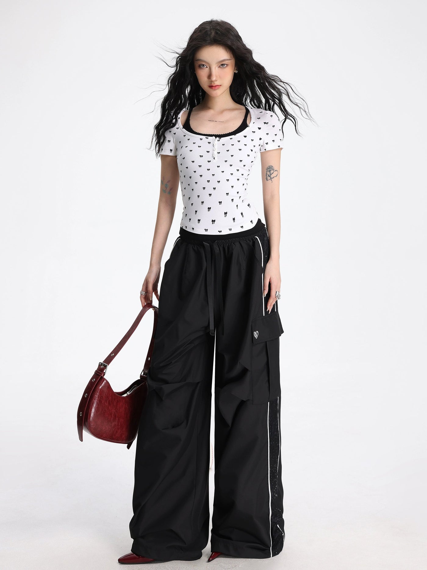 Shi Bowknot Pattern T-Shirt-korean-fashion-T-Shirt-Shi's Closet-OH Garments