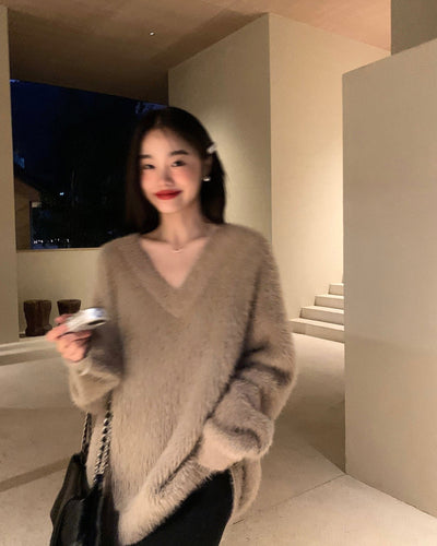 Sue Comfty Fit Casual Fuzzy Sweater-korean-fashion-Sweater-Sue's Closet-OH Garments
