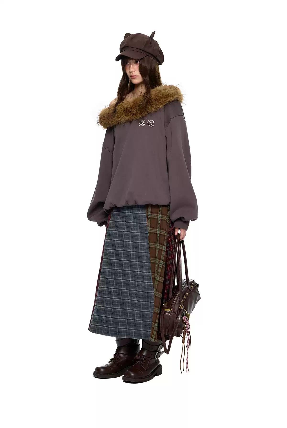 Tom Faux Fur Neck Lined Crewneck-korean-fashion-Crewneck-Tom's Closet-OH Garments
