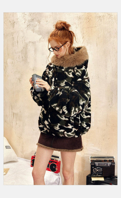 Tom Lettered Fur Collar Camo Jacket-korean-fashion-Jacket-Tom's Closet-OH Garments