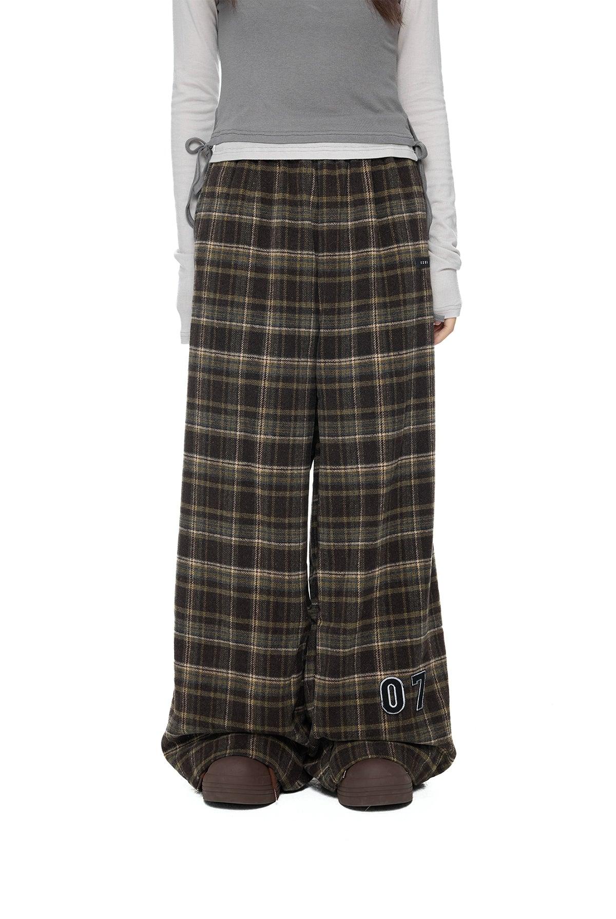 Tom Plaid Straight Leg Pants-korean-fashion-Pants-Tom's Closet-OH Garments