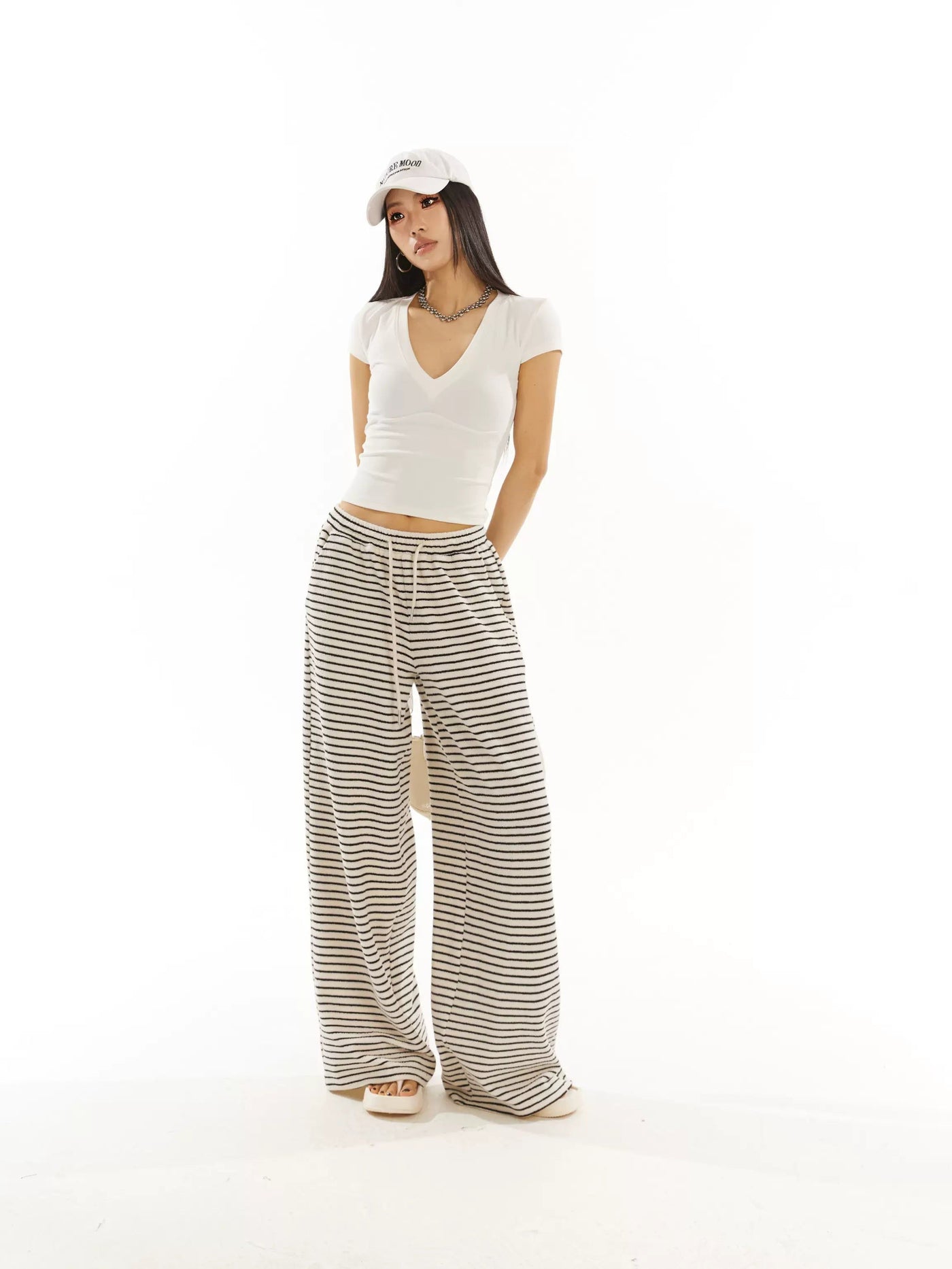 Zero Elastic Waist Stripes Sweatpants-korean-fashion-Pants-Zero's Closet-OH Garments