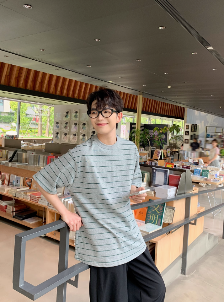 Zhou Classic Striped T-Shirt-korean-fashion-T-Shirt-Zhou's Closet-OH Garments