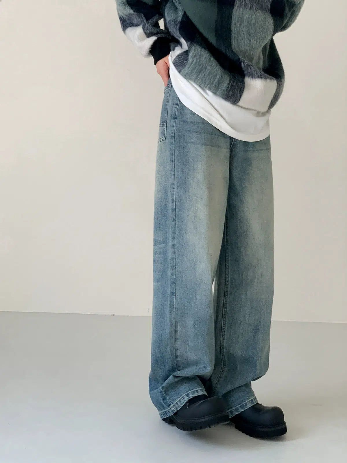 Zhou Faded Loose High Waist Jeans-korean-fashion-Jeans-Zhou's Closet-OH Garments