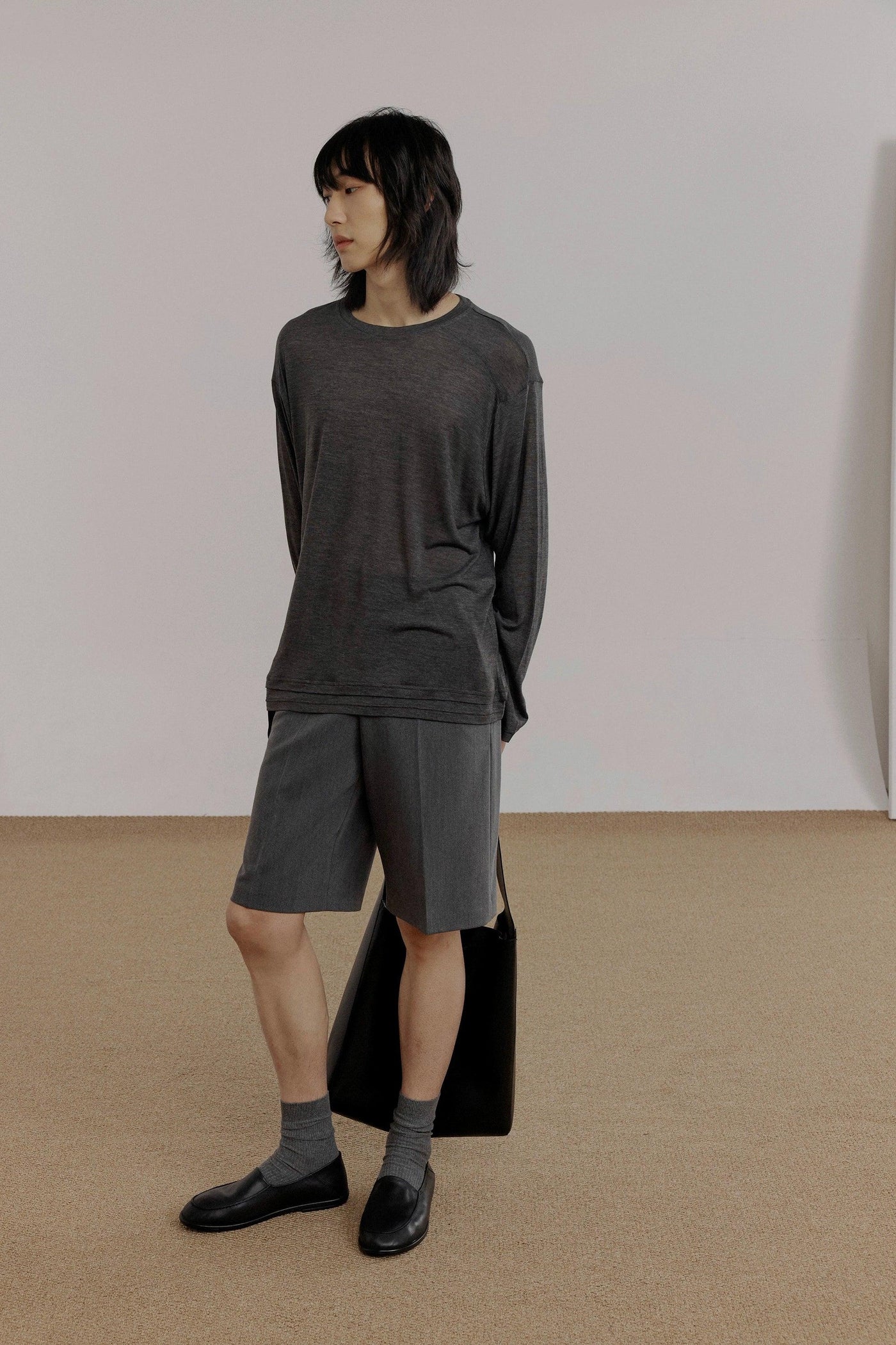 Zhou Fold Pleated Slim Fit Shorts-korean-fashion-Shorts-Zhou's Closet-OH Garments