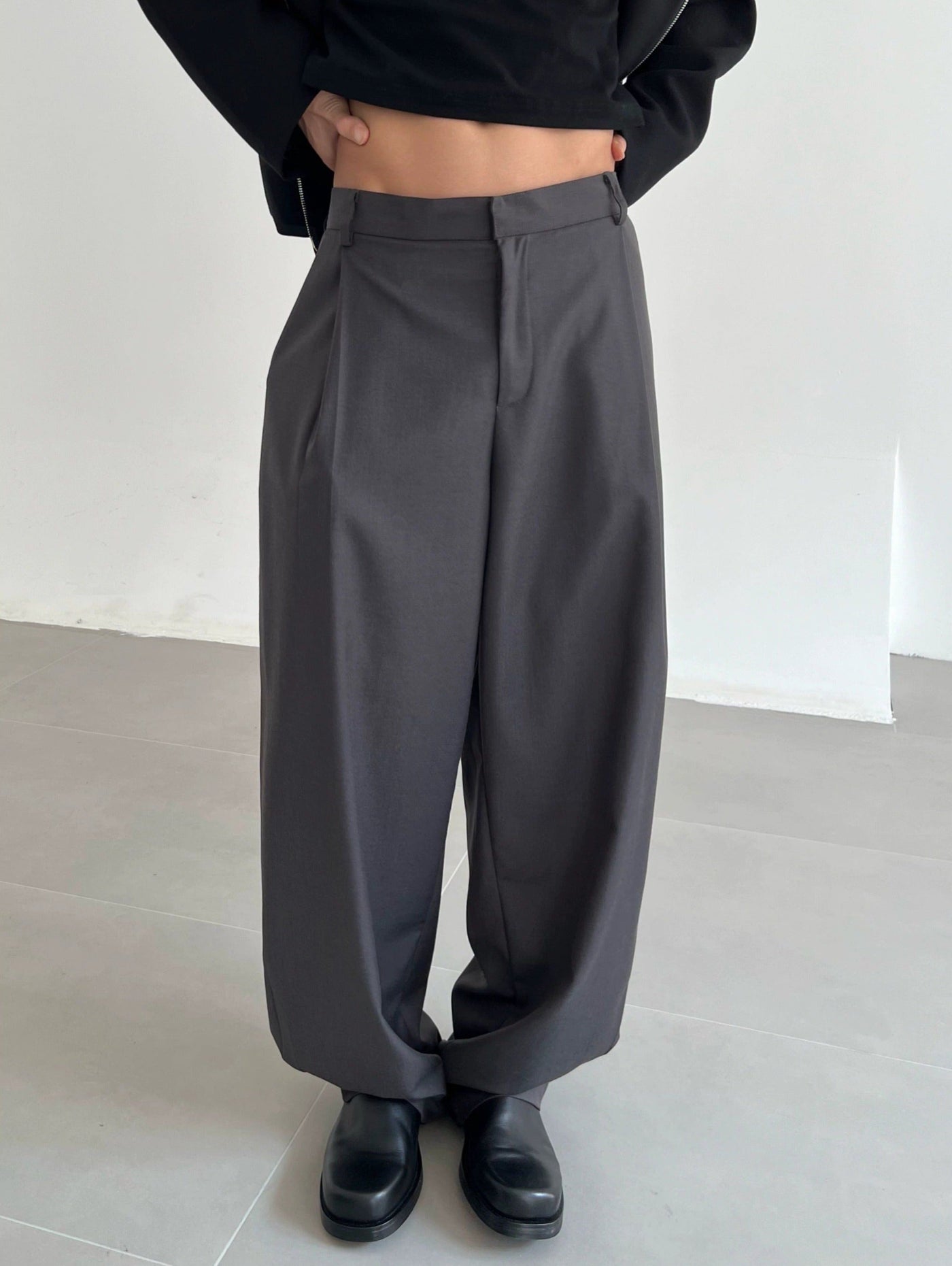 Zhou Loose Cut Minimal Pants-korean-fashion-Pants-Zhou's Closet-OH Garments