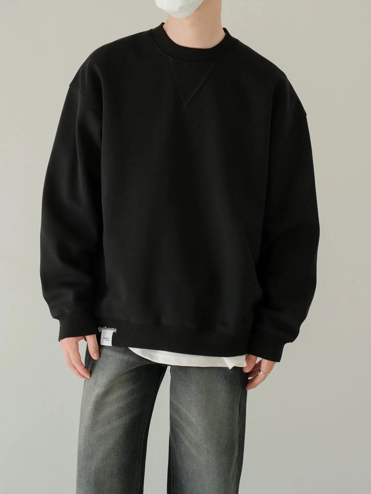 Zhou Plain Stitched Triangle Crewneck-korean-fashion-Crewneck-Zhou's Closet-OH Garments